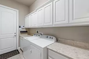 4711 Taylor Ln, Grapevine, TX 76051 - Photo 31