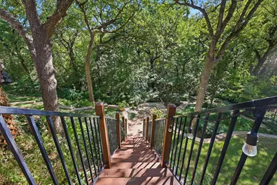 430 Remington Drive E, Highland Village, TX 75077 - Photo 7