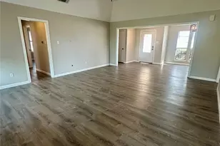 127 Lori Dr, Willow Park, TX 76087 - Photo 7