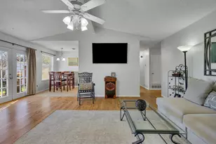 2307 Oakside Dr, Arlington, TX 76016 - Photo 5