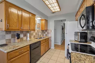 2307 Oakside Dr, Arlington, TX 76016 - Photo 11