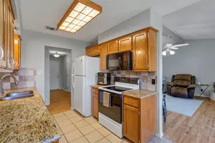 2307 Oakside Dr, Arlington, TX 76016 - Photo 9