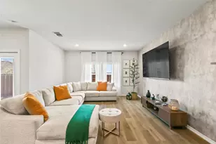 755 Amelia Ct, Pilot Point, TX 76258 - Photo 7