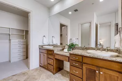14739 Stanford Court, Addison, TX 75254 - Photo 13