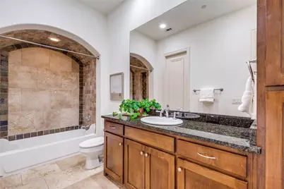 14739 Stanford Court, Addison, TX 75254 - Photo 19