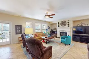 8810 Weston Ln, Lantana, TX 76226 - Photo 3