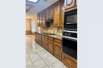 4131 Crossgate Court, Arlington, TX 76016 - Photo 9