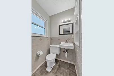 312 E Ellen Avenue, Hurst, TX 76053 - Photo 17