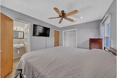 312 E Ellen Avenue, Hurst, TX 76053 - Photo 17