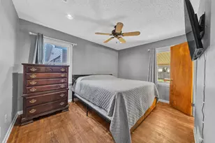 312 E Ellen Ave, Hurst, TX 76053 - Photo 15