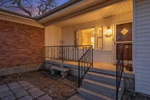 312 E Ellen Ave, Hurst, TX 76053 - Photo 3