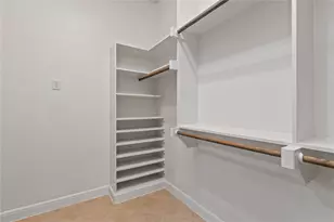 3017 Mulholland St, Lewisville, TX 75077 - Photo 25