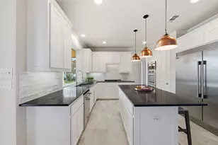 715 Lakeway Dr, Keller, TX 76248 - Photo 11