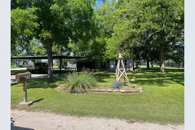 214 Hemphill Street, Hico, TX 76457 - Photo 3