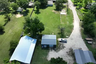 214 Hemphill St, Hico, TX 76457 - Photo 9