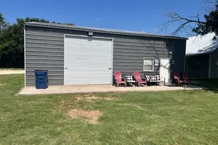 214 Hemphill St, Hico, TX 76457 - Photo 27