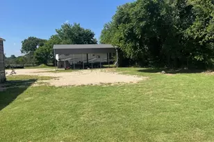 214 Hemphill St, Hico, TX 76457 - Photo 33