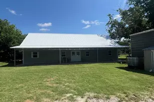 214 Hemphill St, Hico, TX 76457 - Photo 5