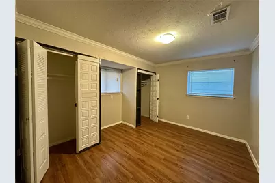 2704 Buena Vista Drive, Arlington, TX 76010 - Photo 7