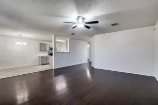 1501 Big Lake Dr, Mesquite, TX 75181 - Photo 9