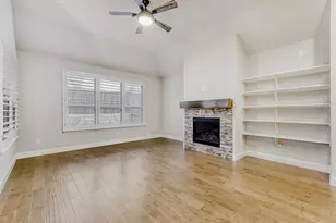 2633 Walnut Creek Ln, The Colony, TX 75056 - Photo 7