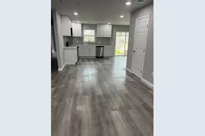 3228 Elsie Faye Heggins Street, Dallas, TX 75215 - Photo 5