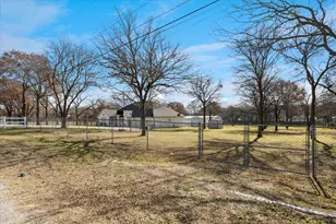 135 County Rd 4929, Newark, TX 76071 - Photo 11