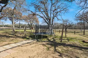135 County Rd 4929, Newark, TX 76071 - Photo 31