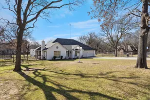 135 County Rd 4929, Newark, TX 76071 - Photo 7