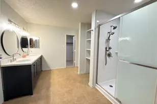 2032 Cap Rock Ln, Grand Prairie, TX 75052 - Photo 11