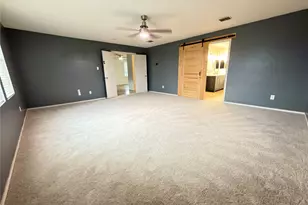 2032 Cap Rock Ln, Grand Prairie, TX 75052 - Photo 9