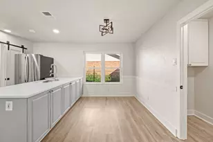 4 Robins Nest Dr, Lake Dallas, TX 75065 - Photo 13