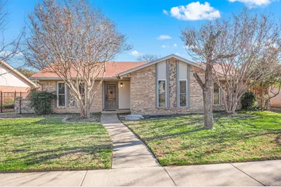 4 Robins Nest Drive, Hickory Creek, TX 75065 - Photo 1