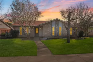 4 Robins Nest Dr, Hickory Creek, TX 75065 - Photo 1