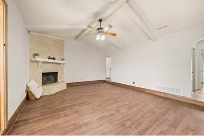 1632 Winchester Way, Bedford, TX 76022 - Photo 11