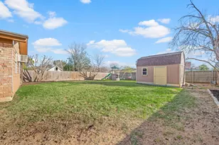 1632 Winchester Way, Bedford, TX 76022 - Photo 35