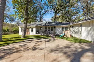 3124 Tanglewood Trail, Fort Worth, TX 76109 - Photo 23