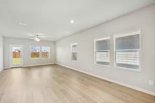 613 Clover Crk Dr, McKinney, TX 75071 - Photo 11