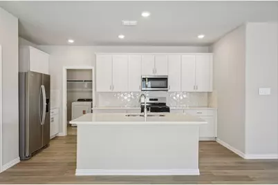 613 Clover Creek Drive, McKinney, TX 75071 - Photo 7