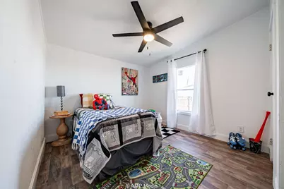 1125 Market Street, Tye, TX 79563 - Photo 23