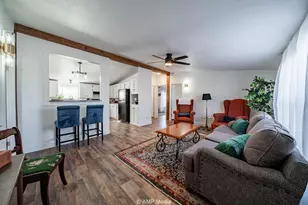 1125 Market St, Tye, TX 79563 - Photo 5