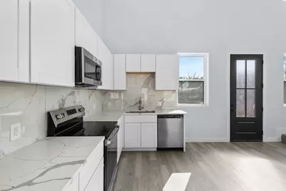 2204 Cedarwood Trail, Granbury, TX 76048 - Photo 5