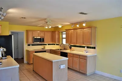 5004 Ivycrest Trail, Arlington, TX 76017 - Photo 3