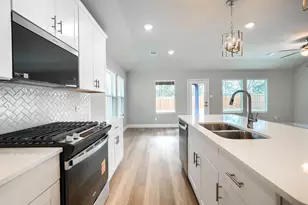 511 Midnight Oak Dr, McKinney, TX 75069 - Photo 11