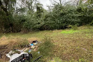 1512 Crescent Dr, Tyler, TX 75702 - Photo 3