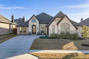 224 Comanche Trail, Alvarado, TX 76009 - Photo 1