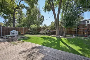 1022 Bardfield Ave, Garland, TX 75041 - Photo 5