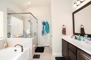 1076 Imperial Eagle Rd, Alvarado, TX 76009 - Photo 17