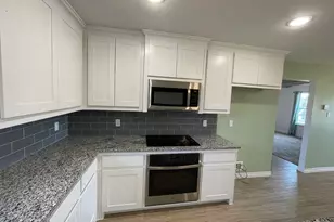 109 Spruce Tree Ct, Poolville, TX 76487 - Photo 7