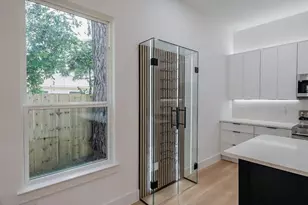 1833 Atlas Dr, Dallas, TX 75216 - Photo 7